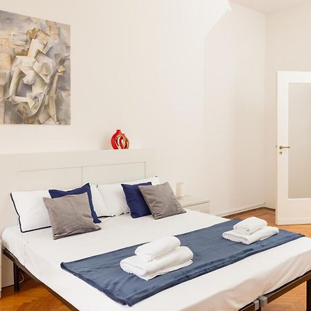 Picasso - Spacious Exclusive Apartment Milaan Buitenkant foto