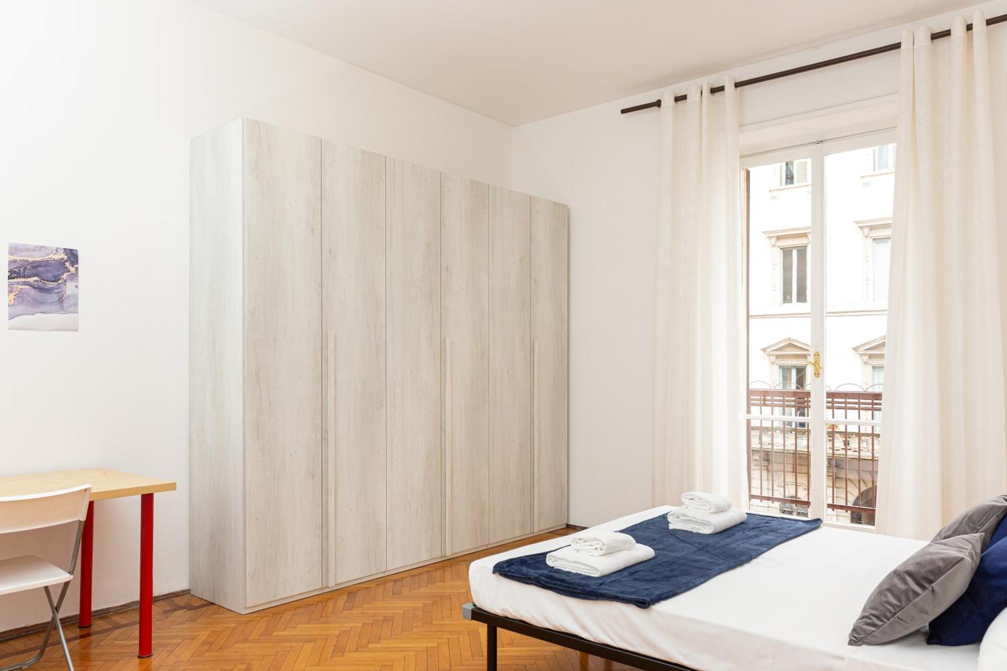 Picasso - Spacious Exclusive Apartment Milaan Buitenkant foto