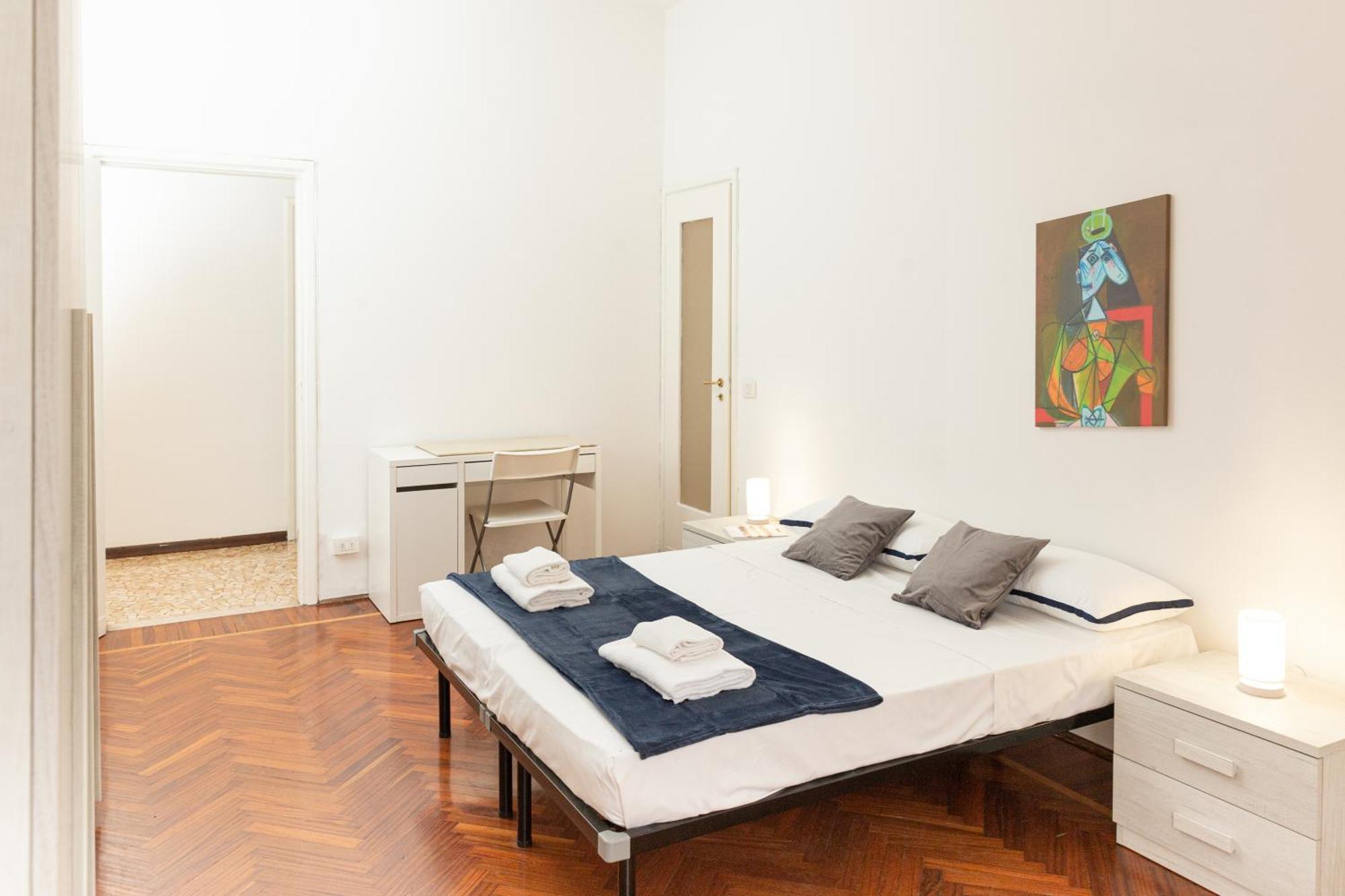 Picasso - Spacious Exclusive Apartment Milaan Buitenkant foto